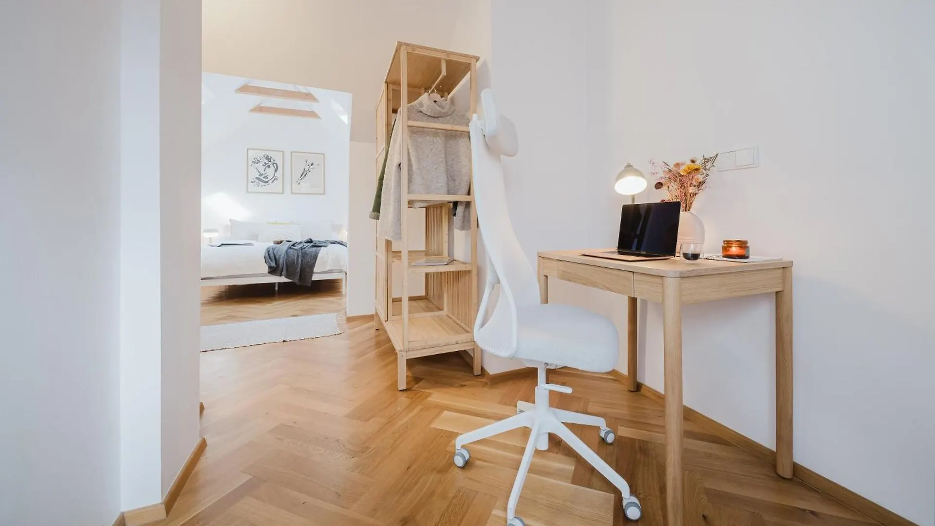アパート Prague Days - Attic Maisonette - Workspace - Netflix - Vinohrady